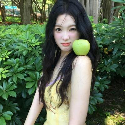 唱歌的六个女人