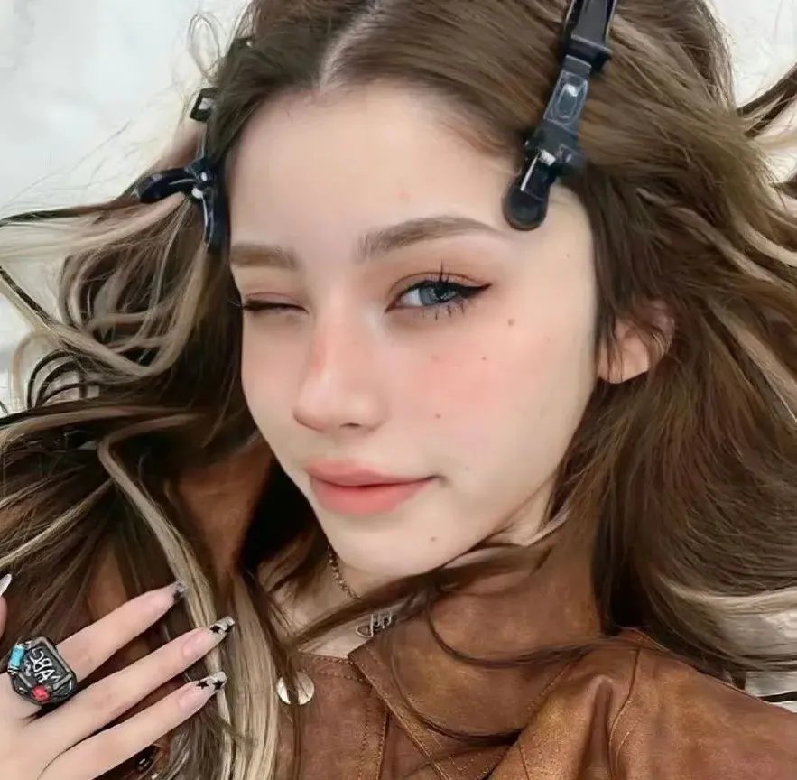 黑色电话2